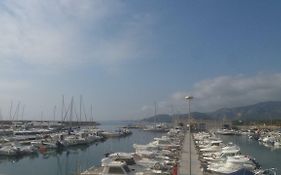 Apartamento Primera Linea De Mar